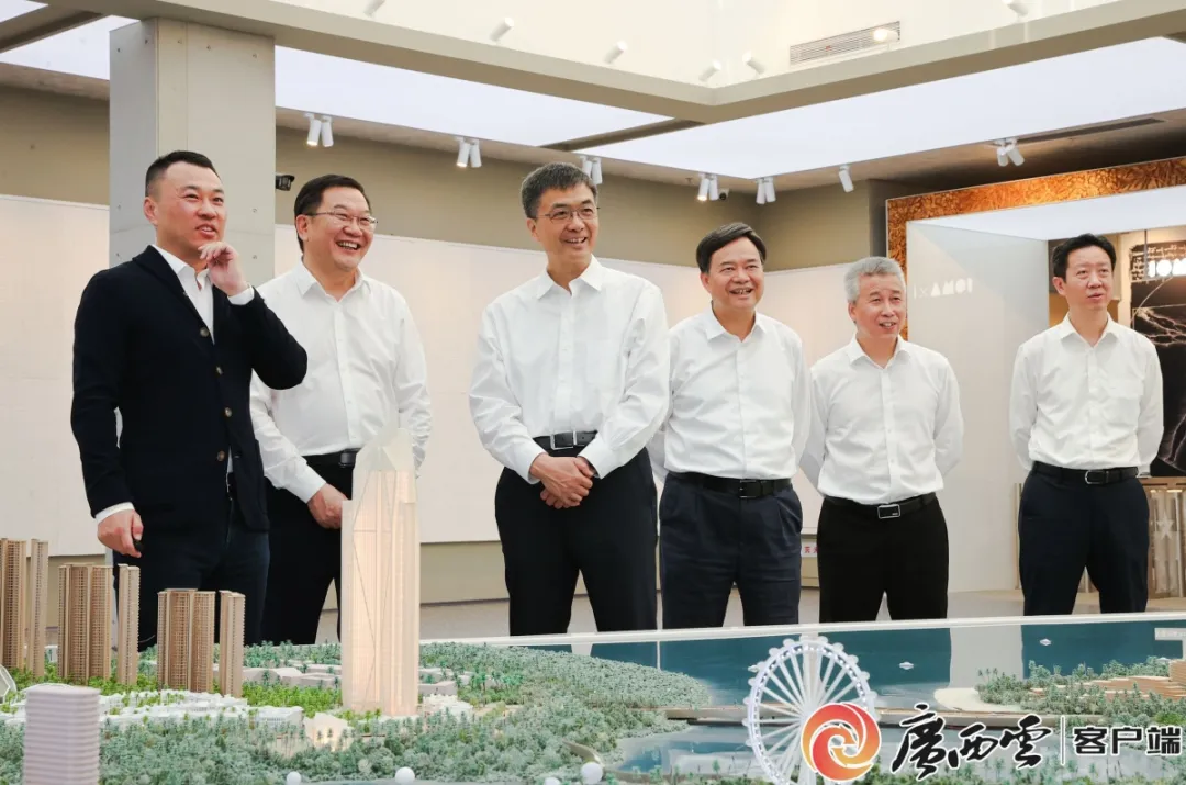 陈刚书记.jpg 陈刚书记.jpg